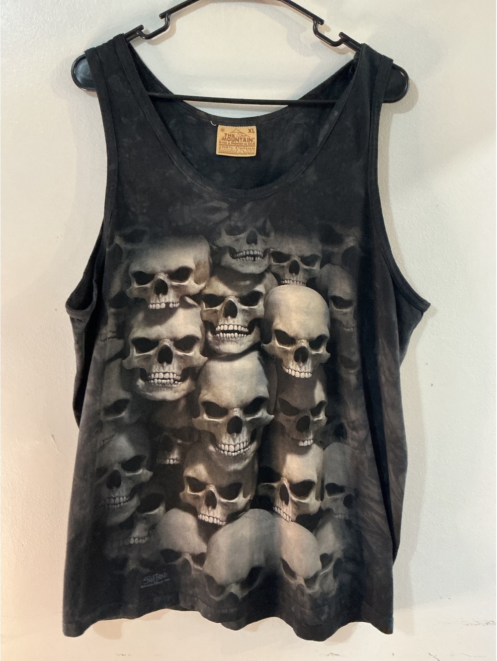 Vintage The Mountain Brand Skull pile tank top